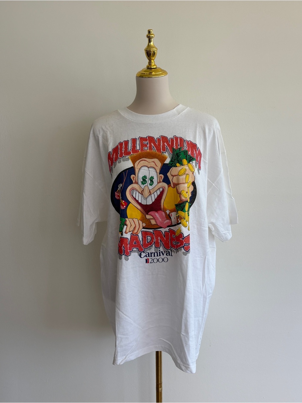 Vintage Y2K Millennium Madness Carnival 2000 Graphic T-Shirt – XL